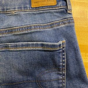 Women’s American Eagle, High Rise/Artist jeans